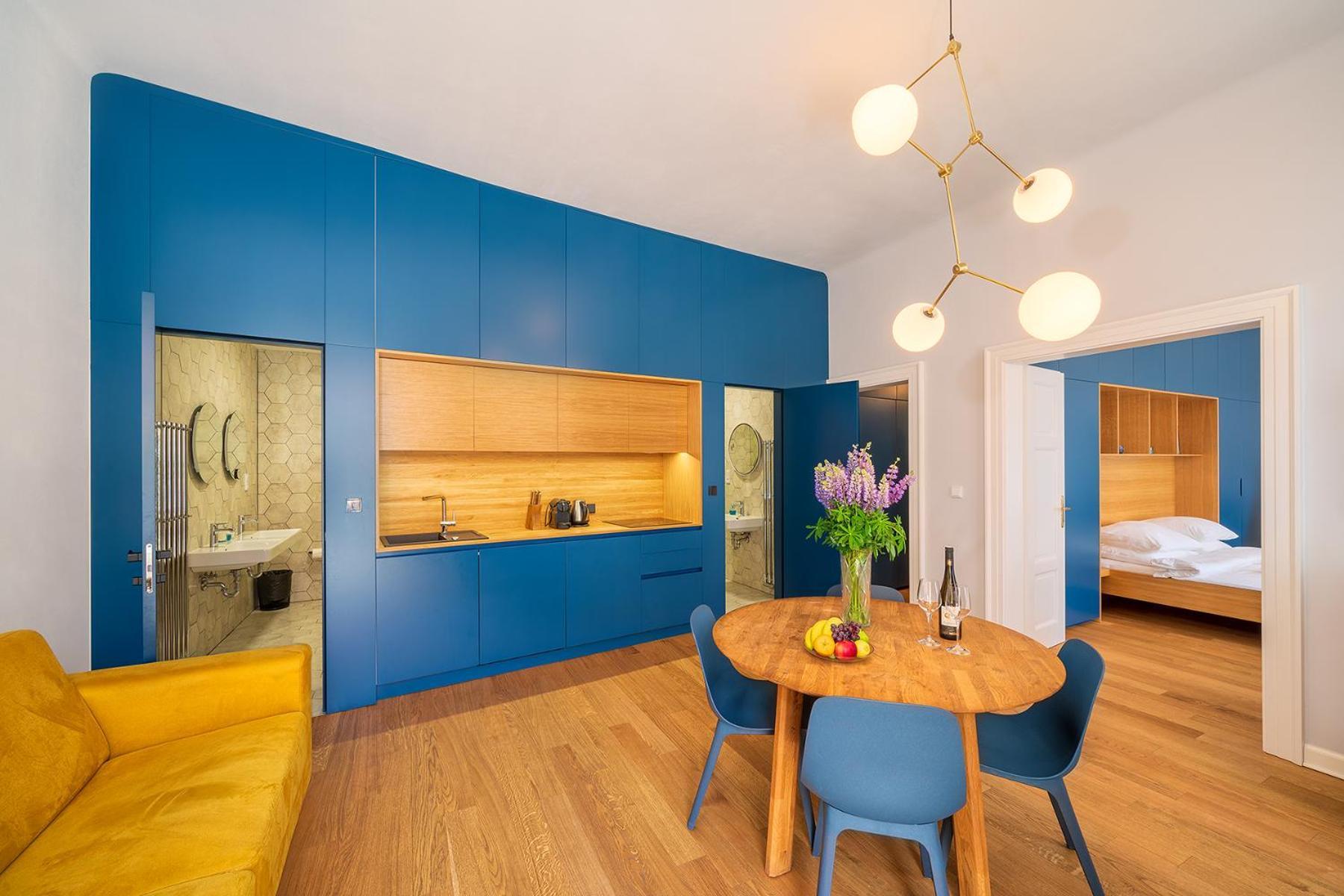 Quiet City Center Apartment In Hip & Foodie Area Praha Bagian luar foto